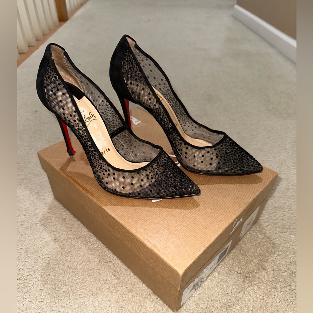 100% authentic Christian Louboutin pumps size 37.5